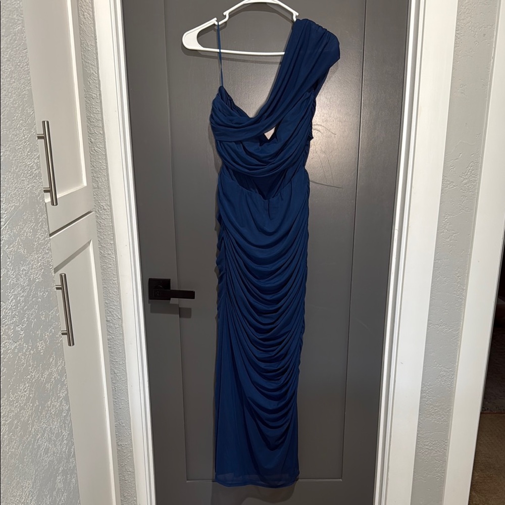 Elegant Blue Draped Evening Dress